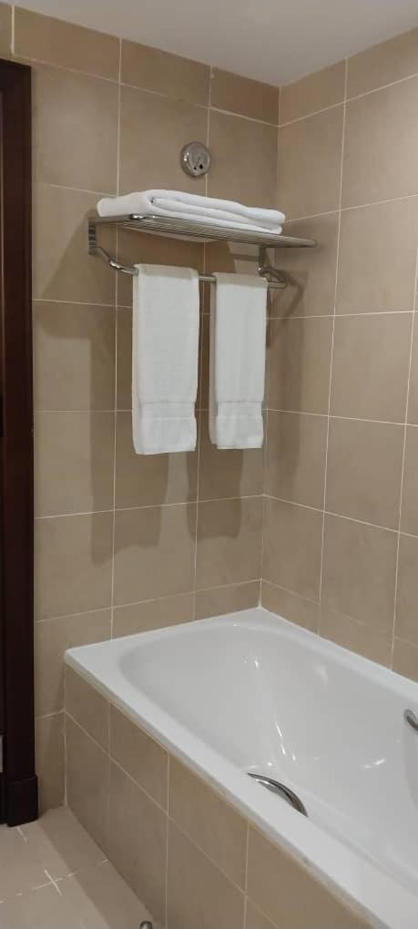 Bisila Palace Malabo Kültér fotó