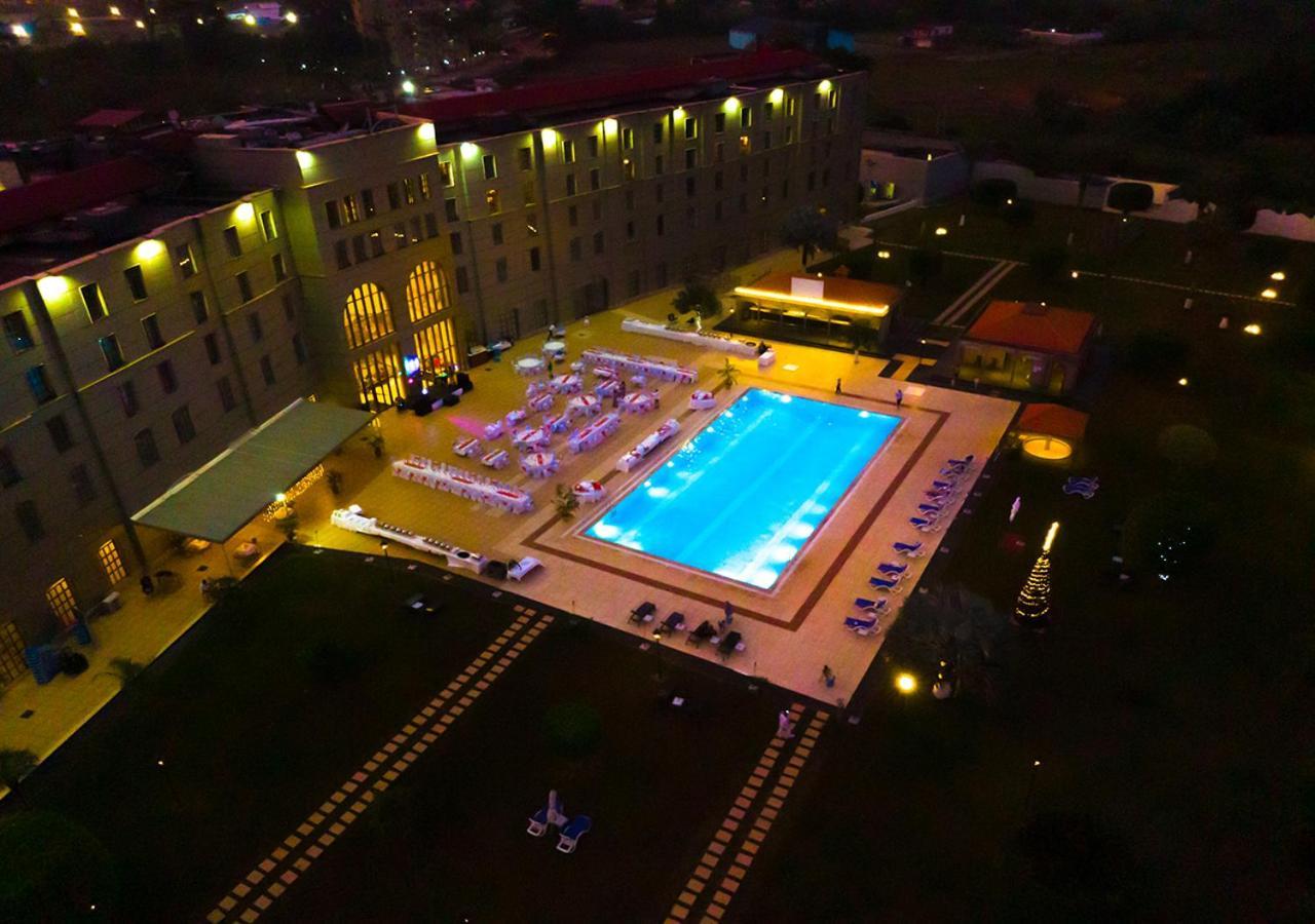 Bisila Palace Malabo Kültér fotó